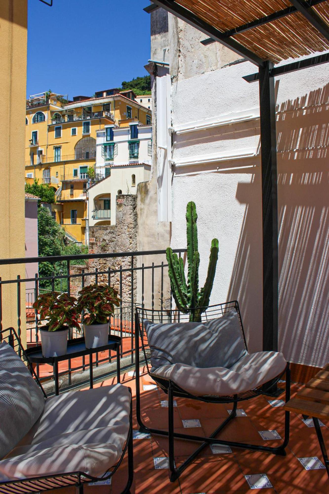 Bed and Breakfast La Casa Di Temalo Salerno Exterior foto